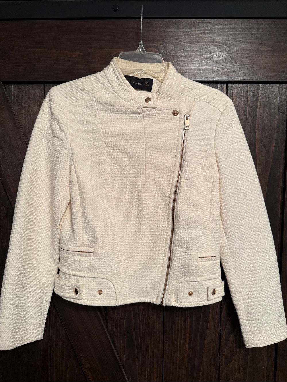 ZARA Cream Asymmetrical Zip Textured Jacket